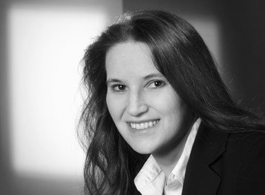 Dr. Angelika Hutterer